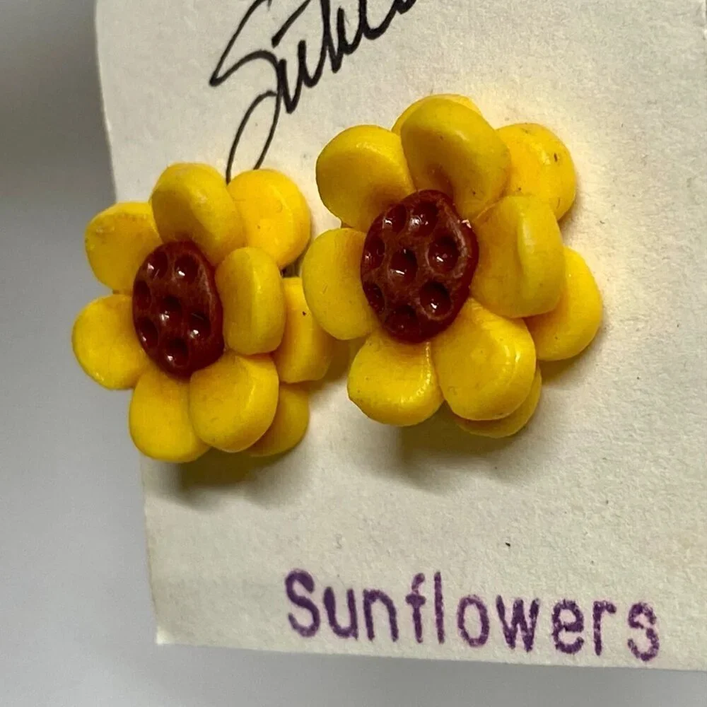 Source Unknown sunflower post
